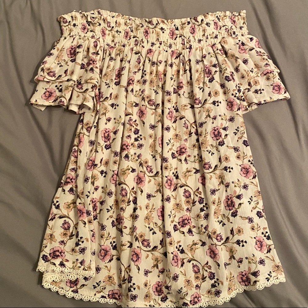 Floral off shoulder top.